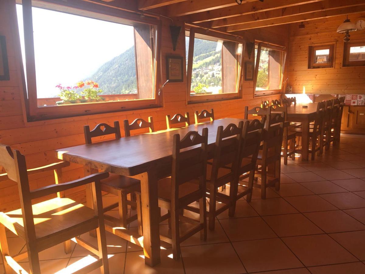 Central Hostel Châtel 외부 사진