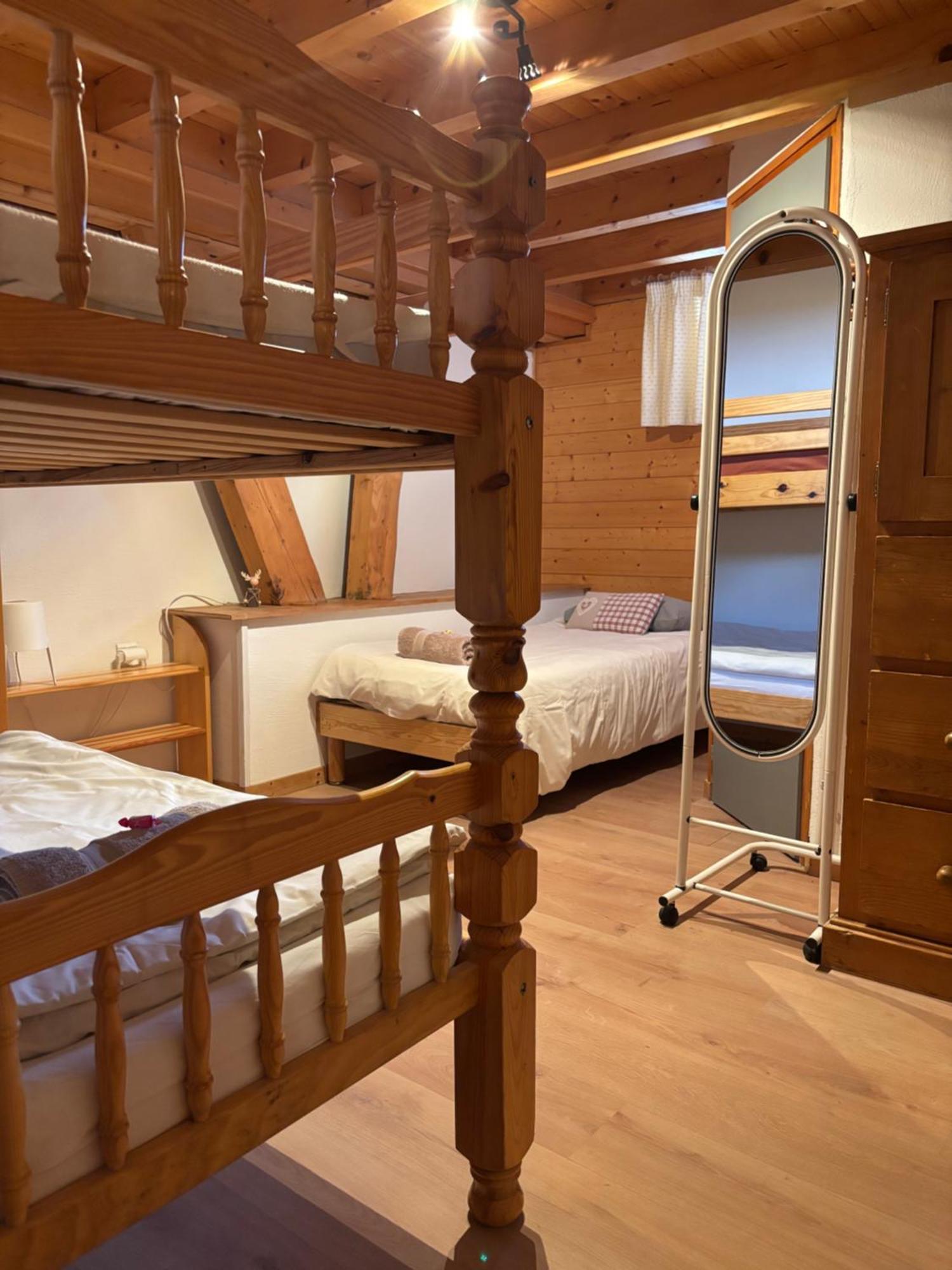 Central Hostel Châtel 외부 사진