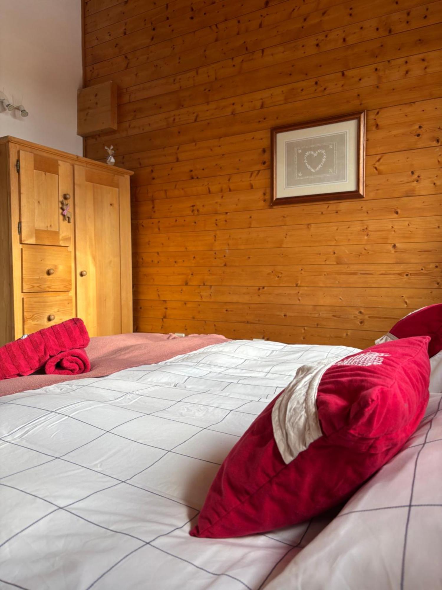Central Hostel Châtel 외부 사진