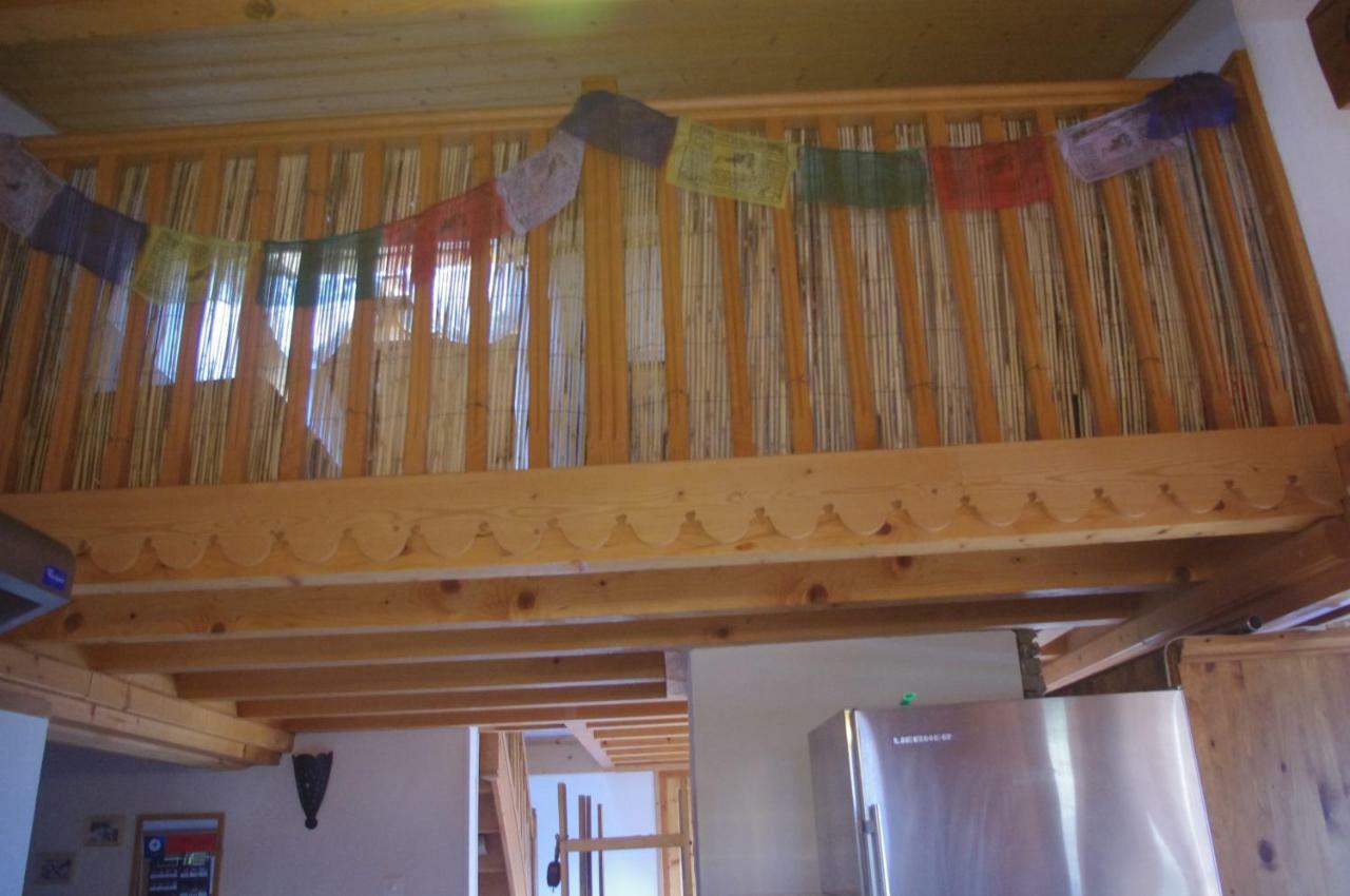 Central Hostel Châtel 외부 사진